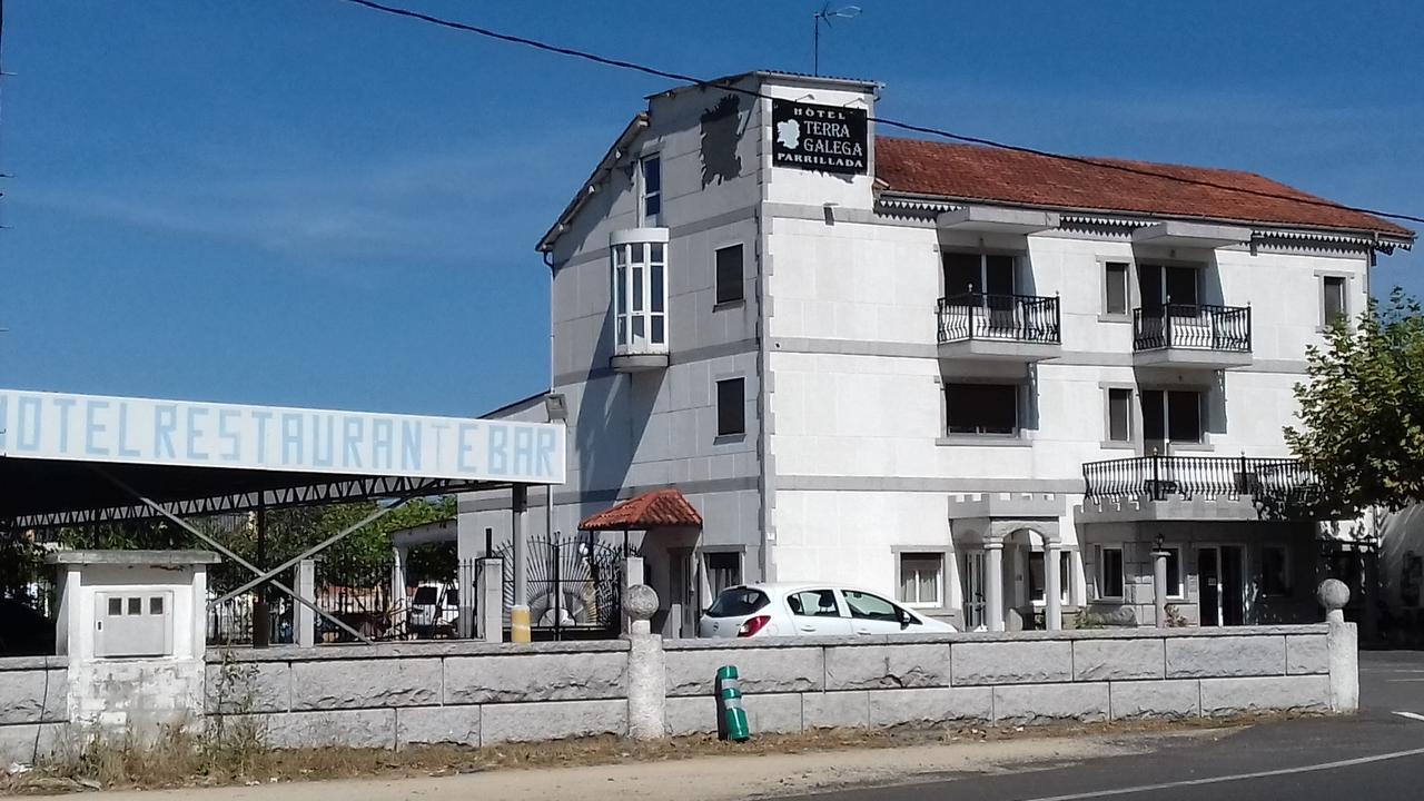 Hotel Terra Galega มงฟอร์เต เด เลมอส ภายนอก รูปภาพ